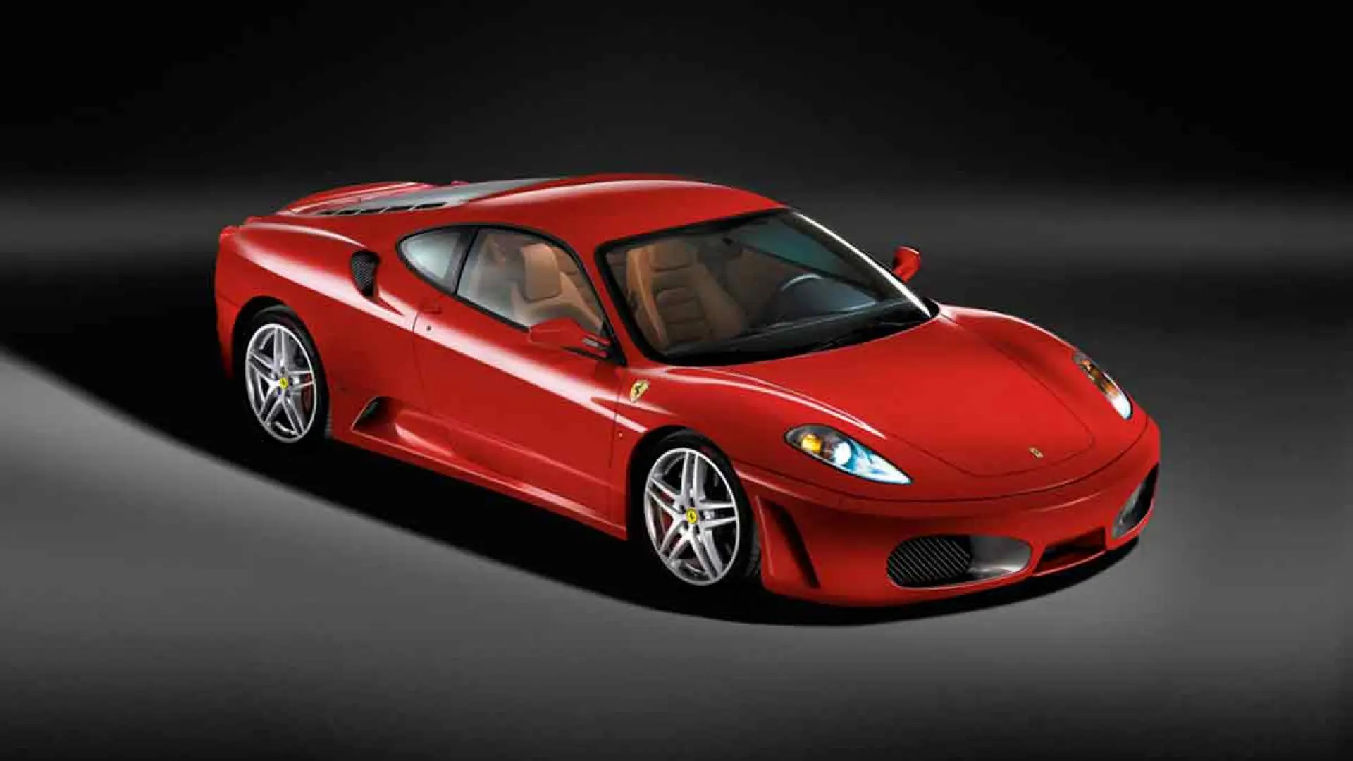 Demanda por la compra de su Ferrari y le pagan 5 millones de euros