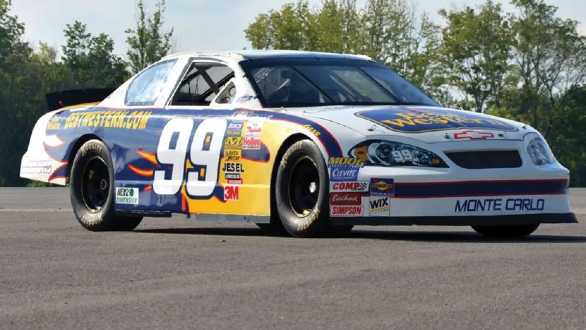 A subasta un Chevrolet Monte Carlo NASCAR