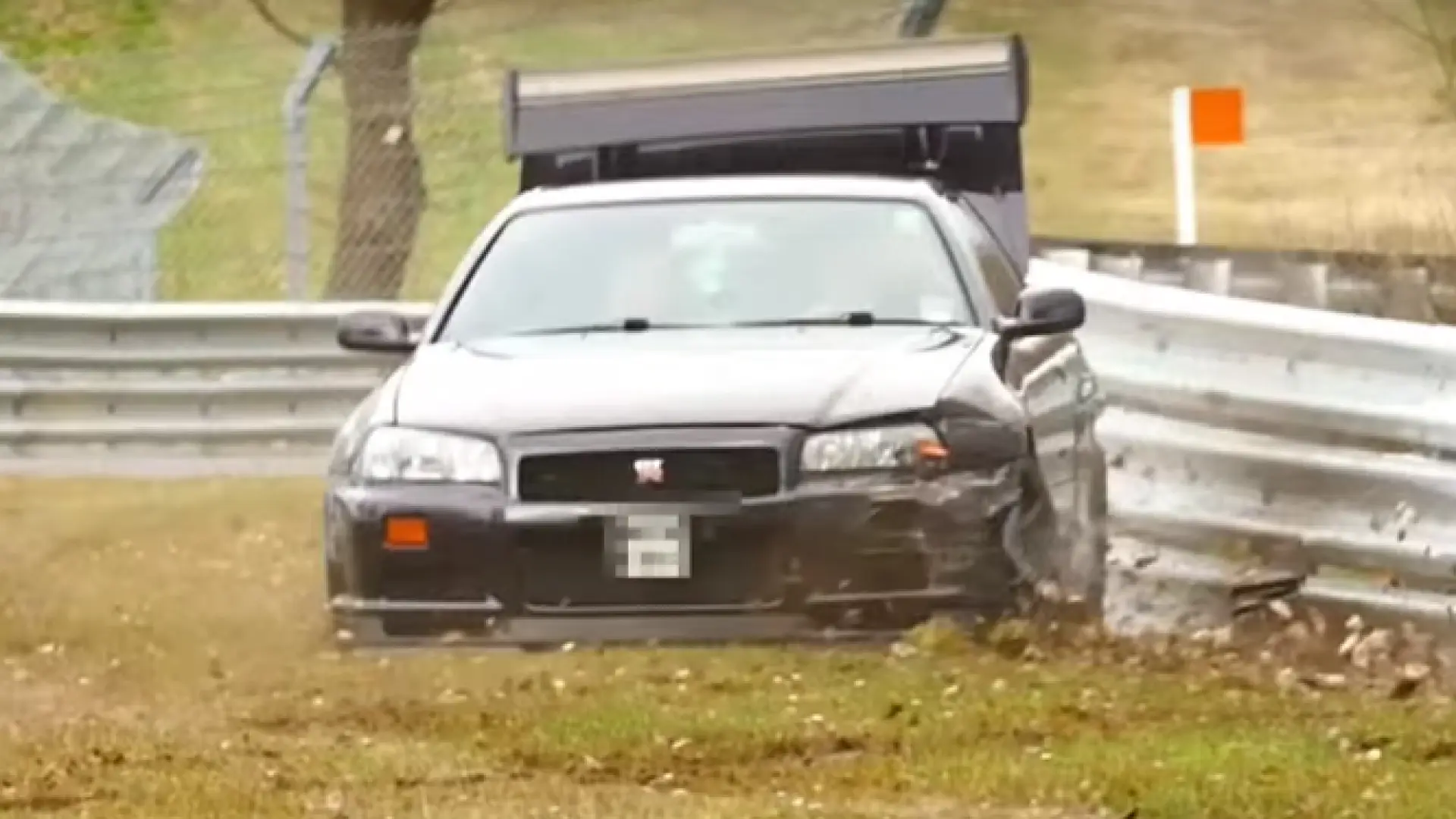 Gt R R34 Crash Vídeo: el accidente de un Skyline GT-R R34 en Nürburgring