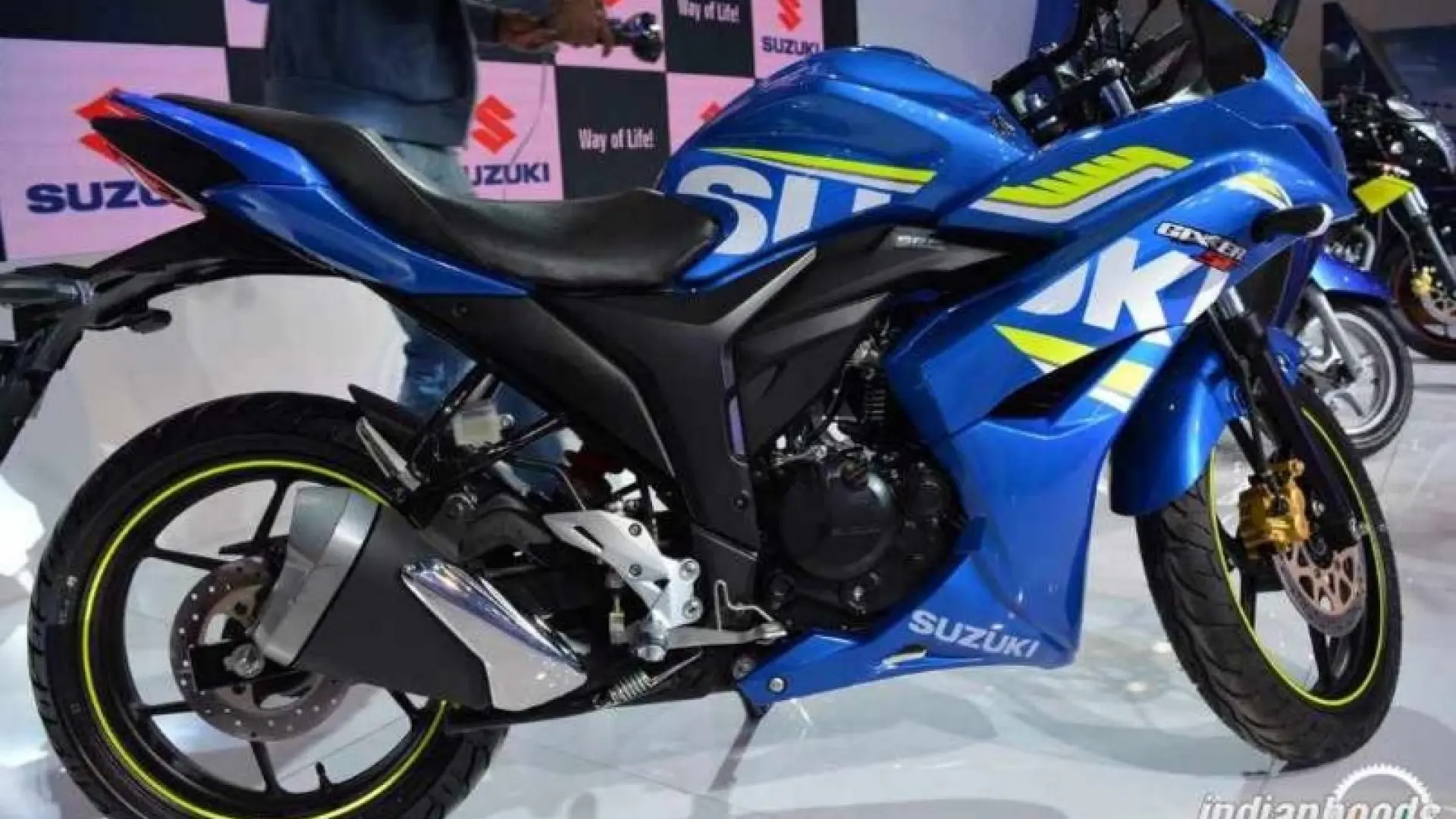 La Suzuki GSX-R300 llegará a finales de este año