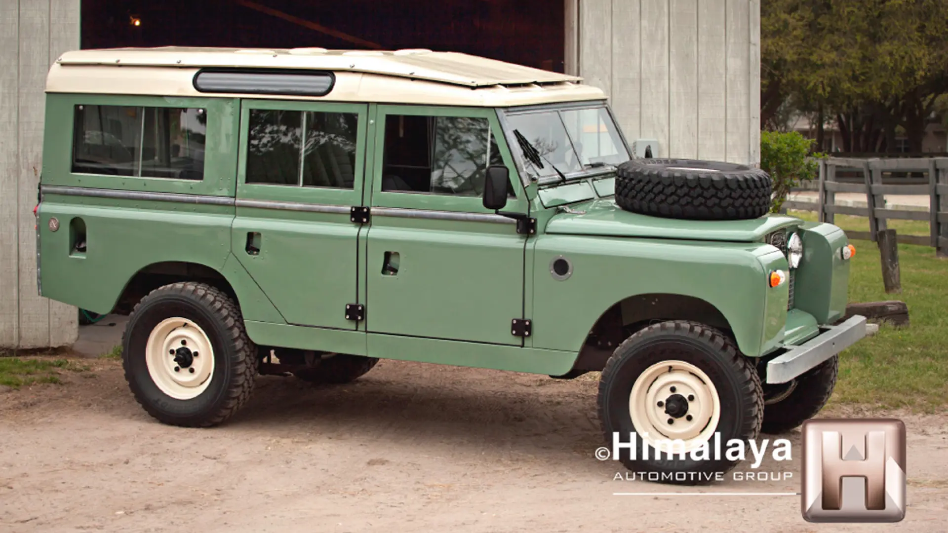 Un Land Rover de 1967, restaurado y modificado, a la venta