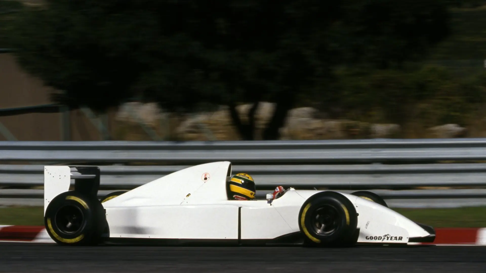 El McLaren Lamborghini F1 con el que Senna quiso correr