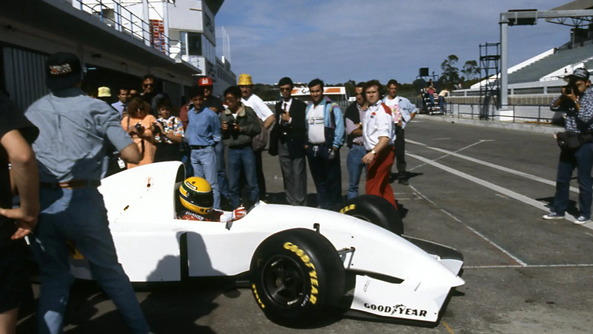 El McLaren Lamborghini F1 con el que Senna quiso correr