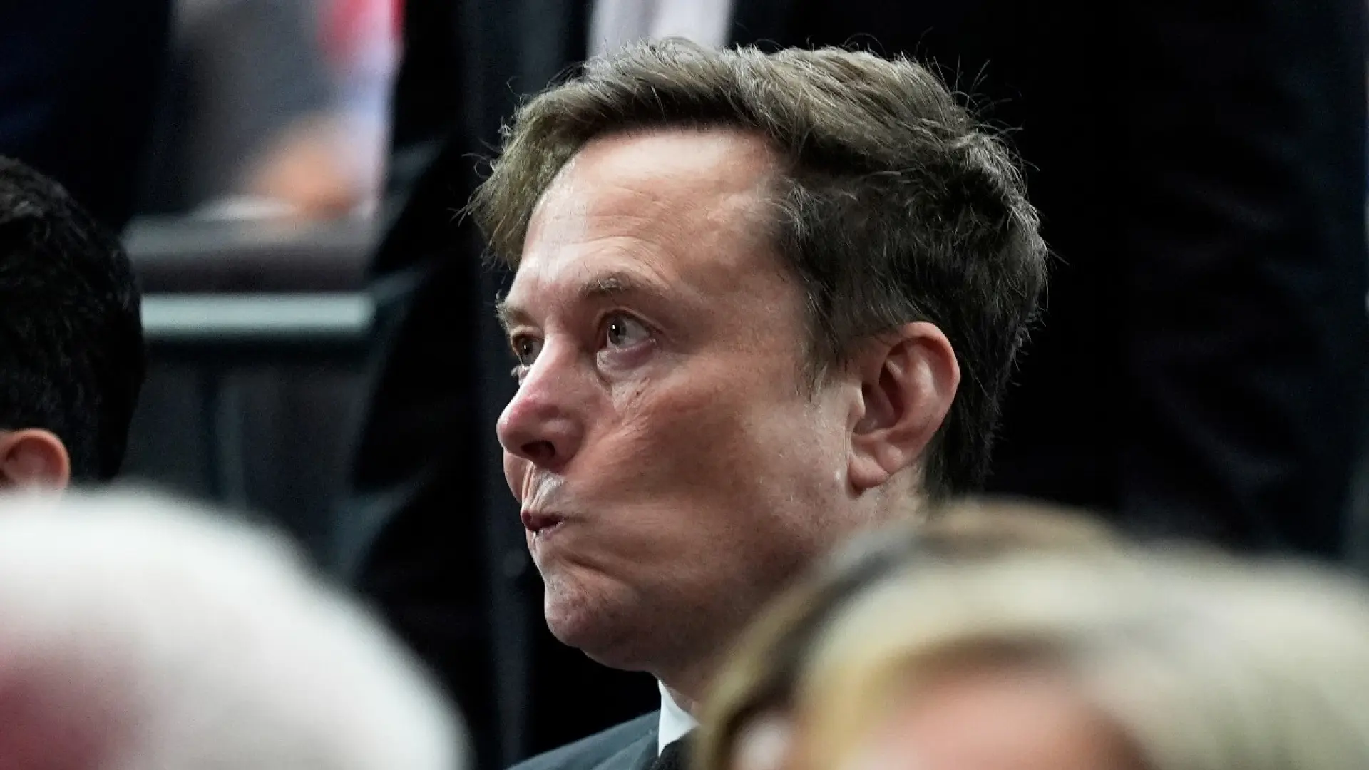 Elon Musk relacionó a Donald Trump con los archivos Epstein el pasado ...