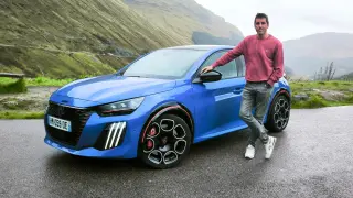 Peugeot E-208 GTI