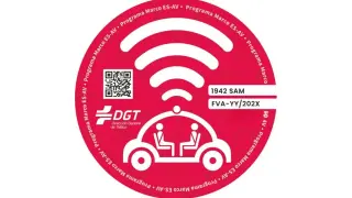 Nueva pegatina de la DGT.