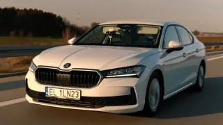 Skoda Superb diésel récord
