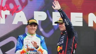 Verstappen y Hadjar, nuevos compañeros en Red Bull