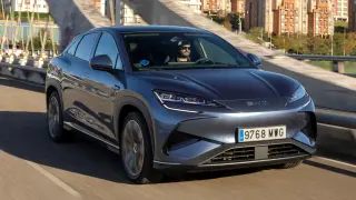 BYD Sealion 7