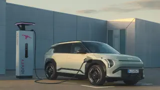 Cargador Sqaured podría solucionar uno de los problemas del coche eléctrico.