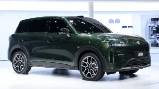 El Gobierno quería dejar fuera del Plan Auto+ los coches eléctricos no fabricados en Europa.