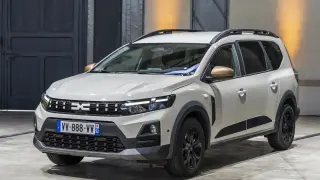Dacia Jogger Hybrid 155.