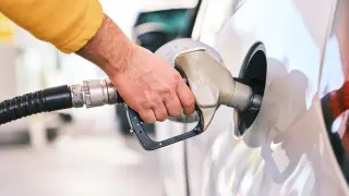 Tras la rebaja del IVA, el precio de los carburantes podría no bajar tanto.