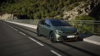 Los Cupra Born fabricados entre febrero de 2022 y abril de 2024 son algunos de los afectados.