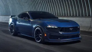 Ford Mustang Dark Horse