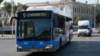 Autobús de la Línea 5 de Madrid con destino Chamartín