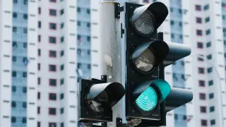 Semáforo inteligente en verde