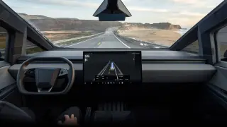 Tesla vuelve a tener problemas con sus coches autónomos.