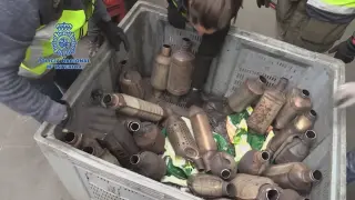 Algunos de los catalizadores robados que interceptó la Policía Nacional