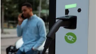 La OCU señala las marcas de coche eléctrico más fiables de España