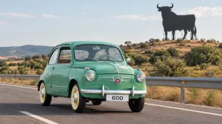 Los cinco coches que cambiaron la movilidad y la vida en España.