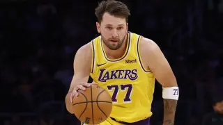 La estrella de Los Lakers sorprende con su nuevo Bugatti