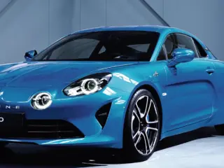 VÍDEO: Primeras imágenes oficiales del Alpine A110 2017