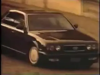VÍDEO: Nissan Cedric GT de 1993, un anuncio para el recuerdo