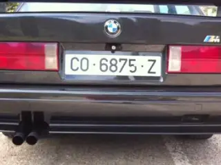 BMW M3 E30 sonido motor