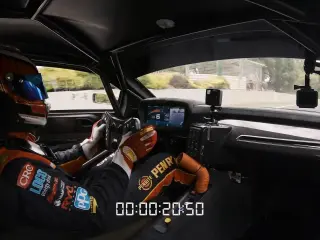 VÍDEO: el Brabham BT62 destroza el record del circuito de Bathurst (vuelta onboard)