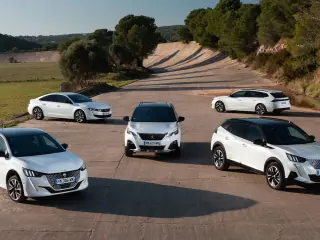 Gama Peugeot eléctricos_híbridos enchufables