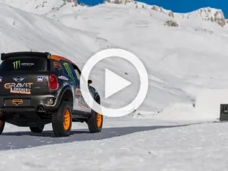 5 temeridades realizadas con un coche