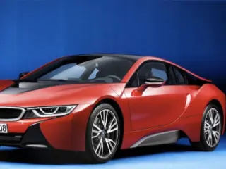 BMW i8 Protonic Red Edition: híbrido, deportivo y pasional