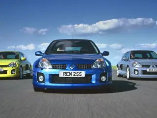 coches-mejor-relacion-diversion-precio-Renault-clio-v6