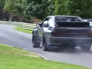 VÍDEO: Los 0-100 km/h más espectaculares con tracción integral... ¡subes los altavoces!