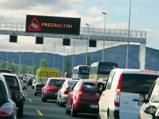 ¿Cuánto tiempo y dinero pierdes en los atascos?