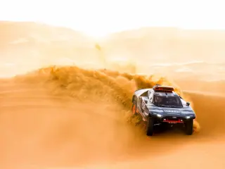 El coche de Audi del Dakar 2022
