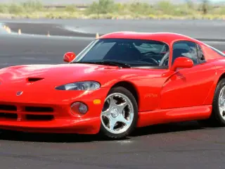 Dodge Viper delantera