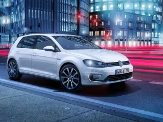 El VW Golf GTE sale a la venta por 39.330 euros