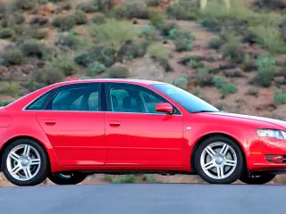 Audi A4 lateral