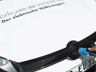VW instala 12.000 puntos de carga en sus centros de trabajo