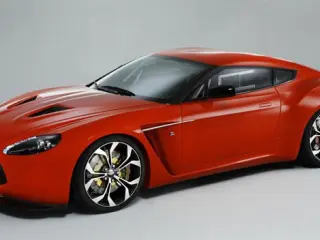 aston martin v12 zagato