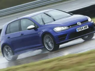 Mejores compactos según top gear Volkswagen Golf R