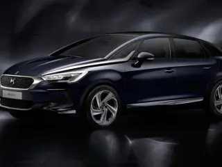 DS-5-2015-delantera