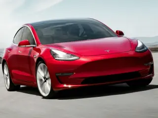 El Tesla Model 3 es el modelo llamado a actuar como salvavidas de las cuentas de la firma americana.