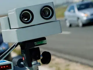 ¿Sabes quién inventó los radares de velocidad?