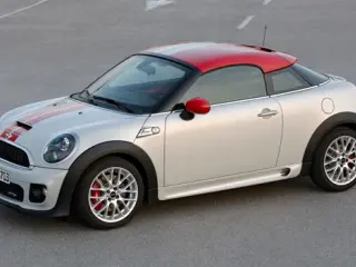 mini coupe delantera