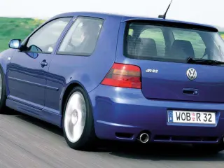 mejores-coches-con-dsg-Volkswagen-Golf-R32