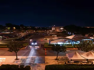 VÍDEO: Mitsubishi celebró su centenario en Estados Unidos, mira el time lapse