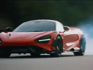 VÍDEO: Nuevo McLaren 765LT, más ligero y potente